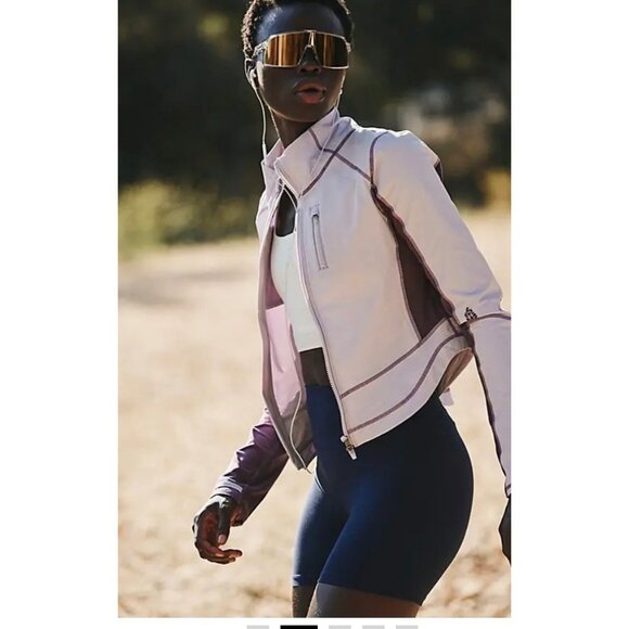 Free People FP Movement Dasher Run Jacket in Lavender Shadow NWT Small $168 - Picture 10 of 11